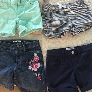 Bundle of shorts